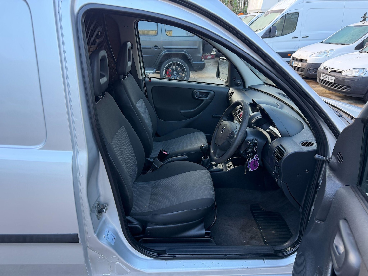 Used Vauxhall Combo for sale - 77738752: Photo 25