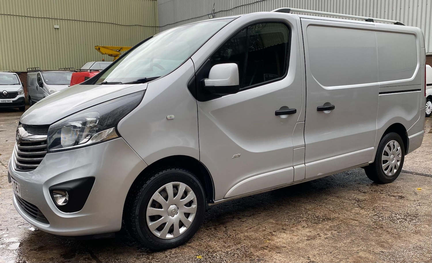 Used Vauxhall Vivaro 2016 for sale - 76549124: Photo 24