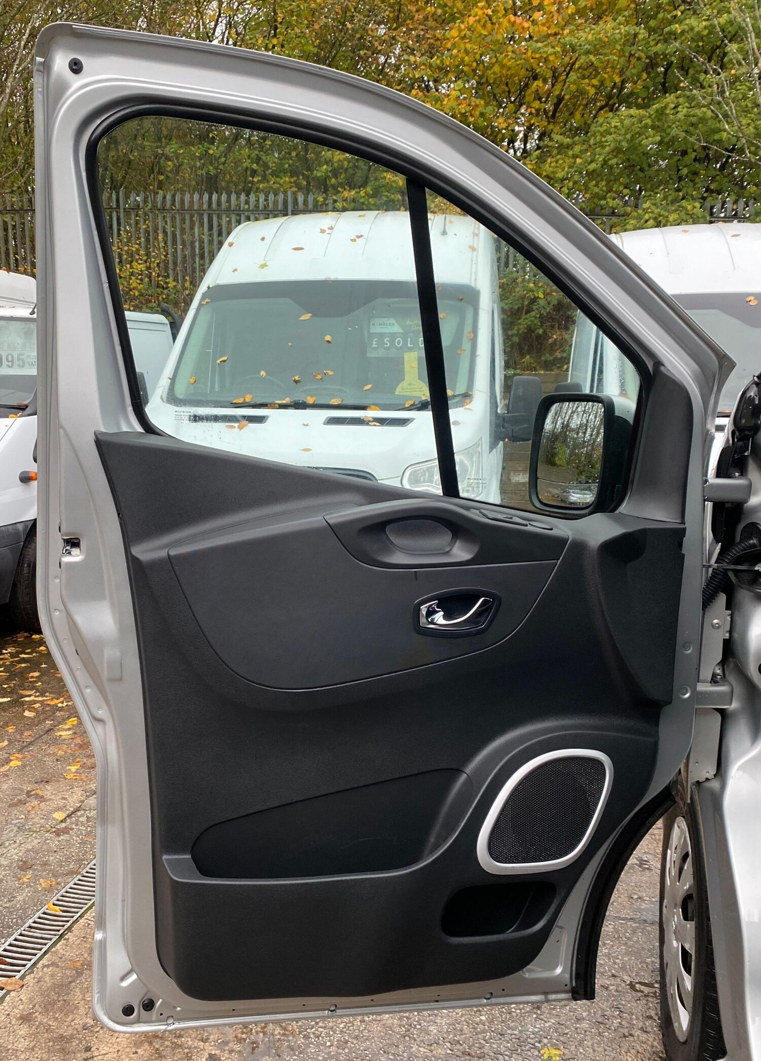 Used Vauxhall Vivaro 2016 for sale - 76549124: Photo 40