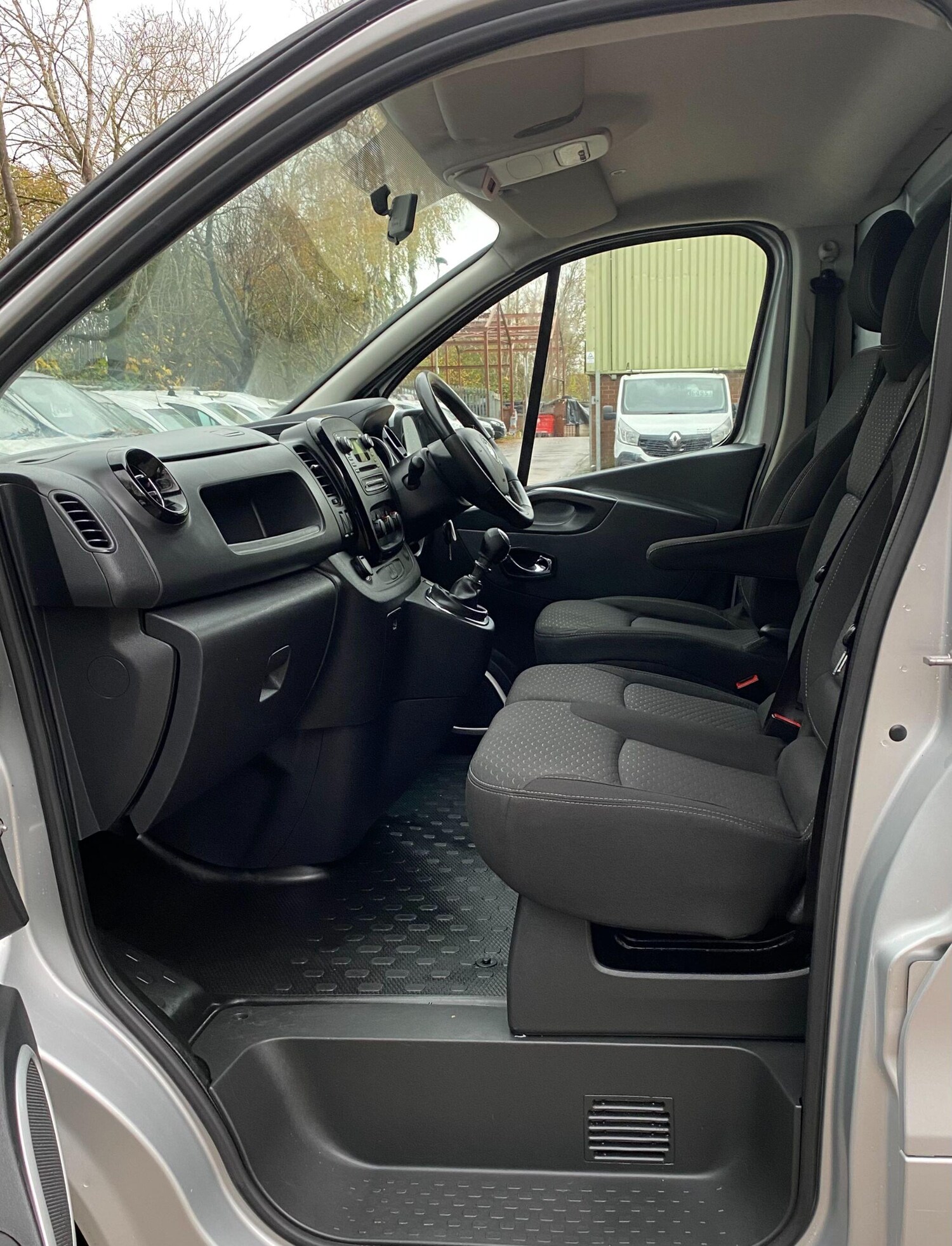 Used Vauxhall Vivaro 2016 for sale - 76549124: Photo 41