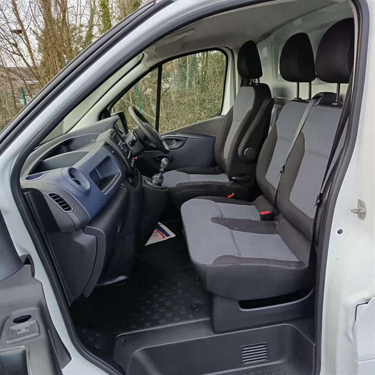 Used Vauxhall Vivaro 2019 for sale - 77581639: Photo 13