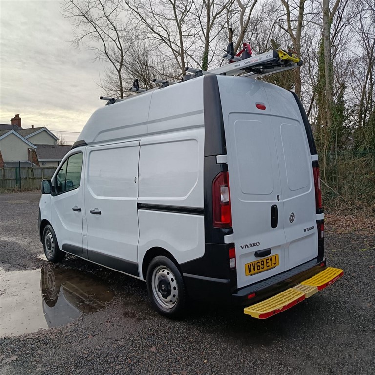 Used Vauxhall Vivaro 2019 for sale - 77581639: Photo 5