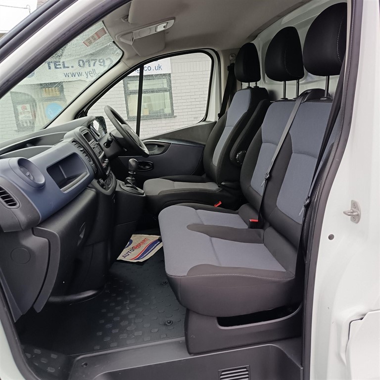 Used Vauxhall Vivaro 2018 for sale - 77581673: Photo 13