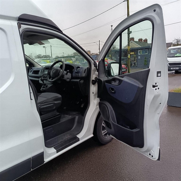 Used Vauxhall Vivaro 2018 for sale - 77581673: Photo 14