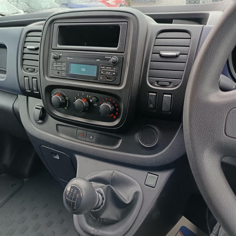 Used Vauxhall Vivaro 2018 for sale - 77581673: Photo 16