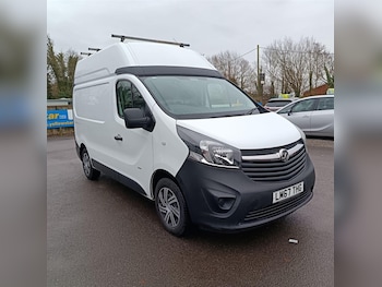 Vauxhall Vivaro feature image