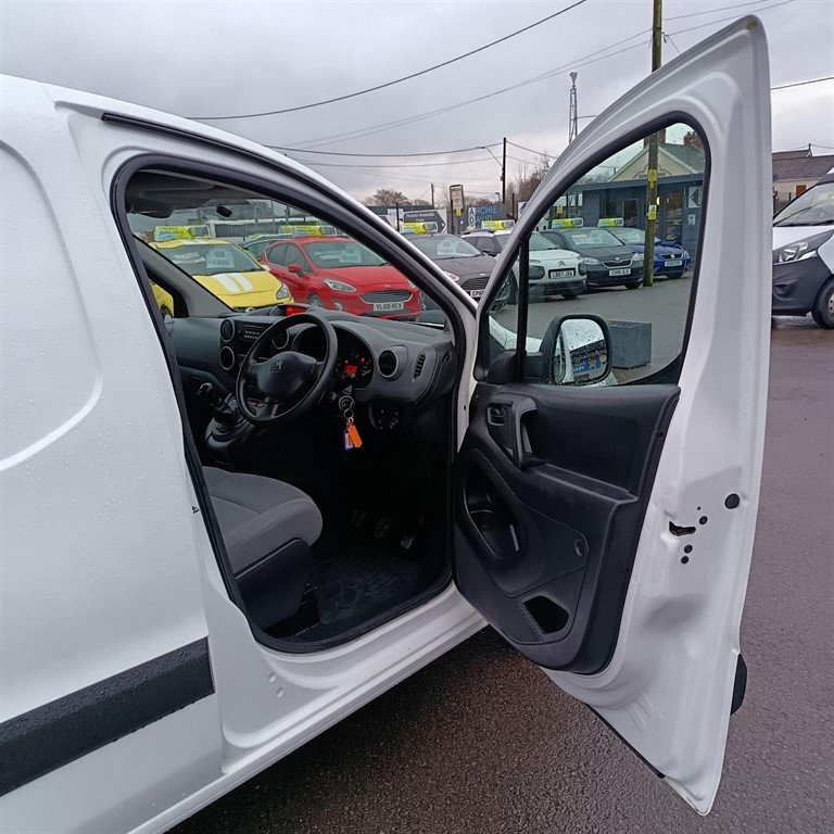 Used Peugeot Partner 2026 for sale - 77877919: Photo 14