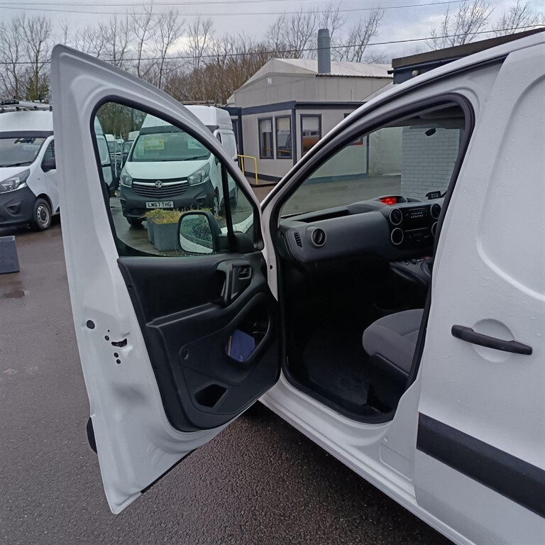 Used Peugeot Partner 2026 for sale - 77581638: Photo 12