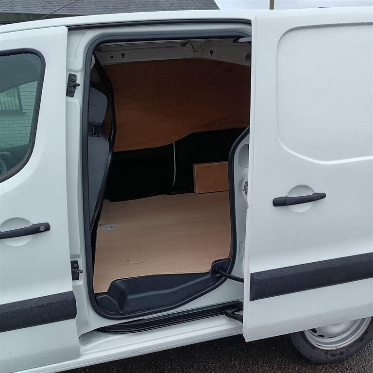 Used Peugeot Partner 2026 for sale - 77581638: Photo 9