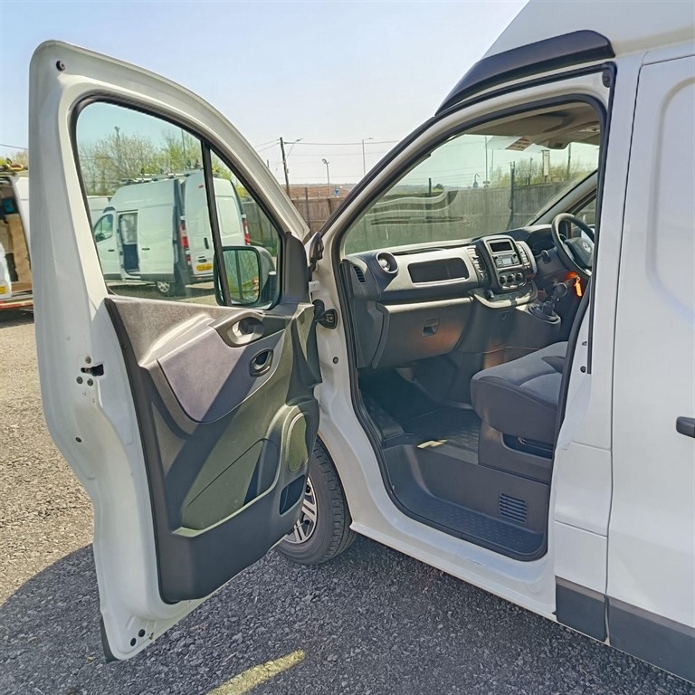 Used Vauxhall Vivaro 2018 for sale - 78180051: Photo 12