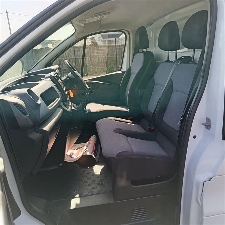 Used Vauxhall Vivaro 2018 for sale - 78180051: Photo 13
