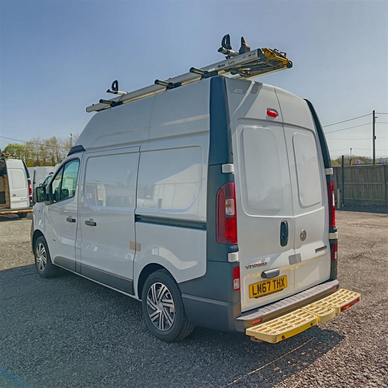 Used Vauxhall Vivaro 2018 for sale - 78180051: Photo 5