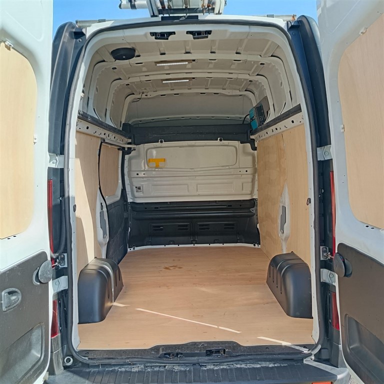 Used Vauxhall Vivaro 2019 for sale - 78180083: Photo 11