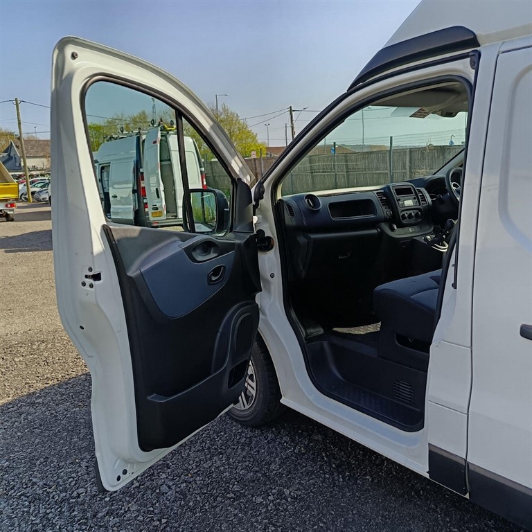 Used Vauxhall Vivaro 2019 for sale - 78180083: Photo 12