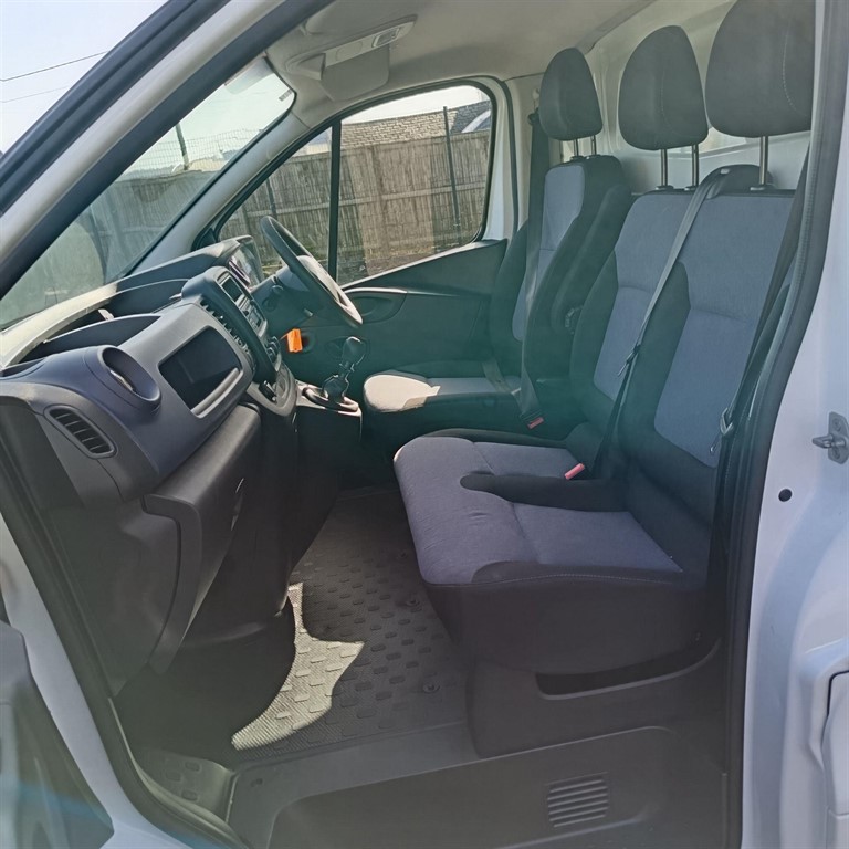 Used Vauxhall Vivaro 2019 for sale - 78180083: Photo 13