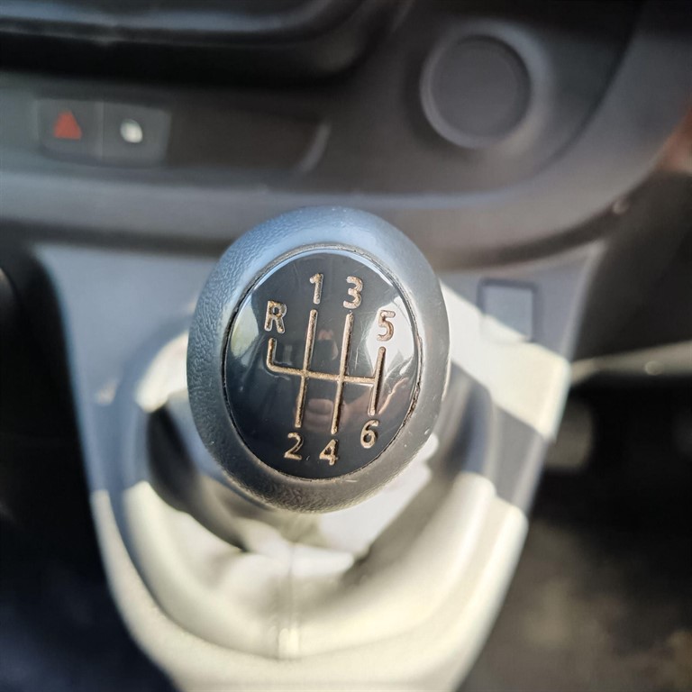 Used Vauxhall Vivaro 2019 for sale - 78180083: Photo 21