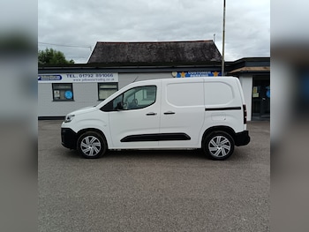 Used Citroen Berlingo 2020 for sale - 75545982: Photo