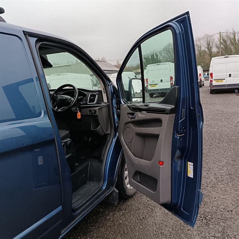 Used Ford Transit Custom 2018 for sale - 77581671: Photo 14