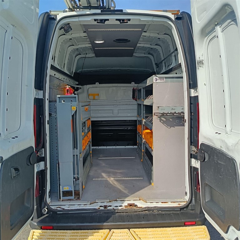 Used Vauxhall Vivaro 2018 for sale - 77965511: Photo 10