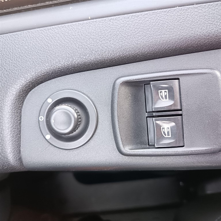 Used Vauxhall Vivaro 2018 for sale - 77965511: Photo 16