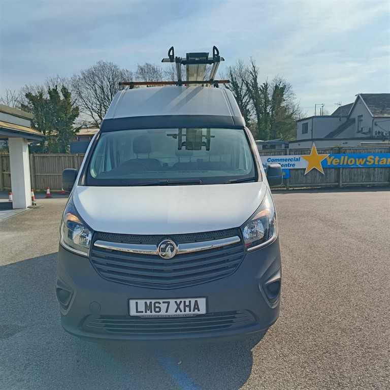 Used Vauxhall Vivaro 2018 for sale - 77965511: Photo 2