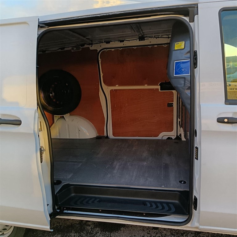 Used Mercedes-Benz Vito 2019 for sale - 77581657: Photo 10