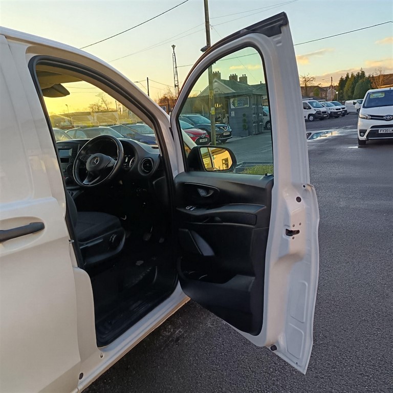 Used Mercedes-Benz Vito 2019 for sale - 77581657: Photo 16