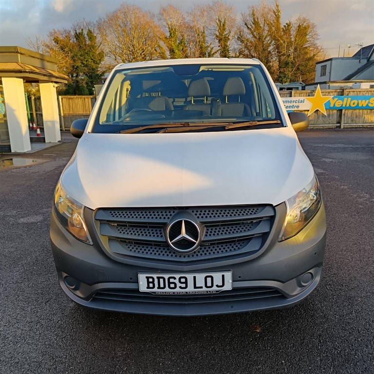 Used Mercedes-Benz Vito 2019 for sale - 77581657: Photo 2