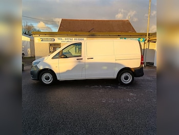 Used Mercedes-Benz Vito 2019 for sale - 77581657: Photo