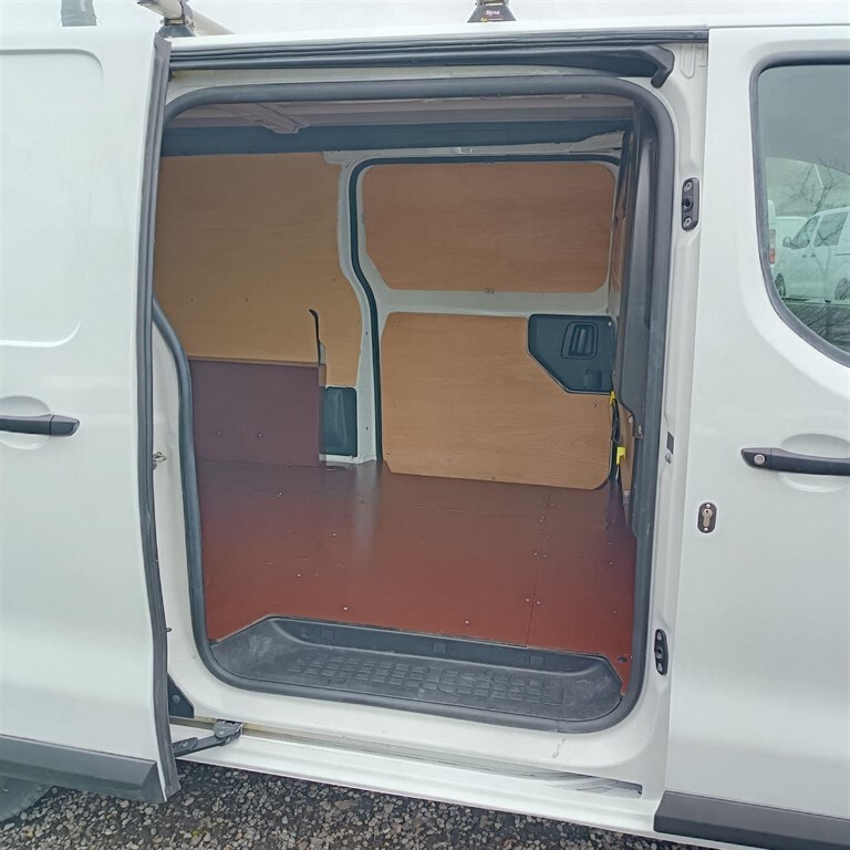 Used Peugeot Expert 2020 for sale - 77965530: Photo 10