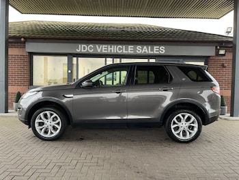 Used Land Rover Discovery Sport 2017 for sale - 78805847: Photo