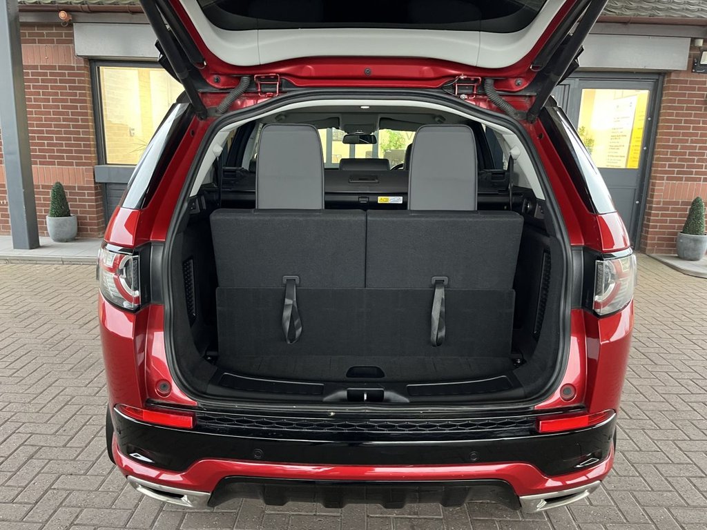 Used Land Rover Discovery Sport 2018 for sale - 76417683: Photo 31