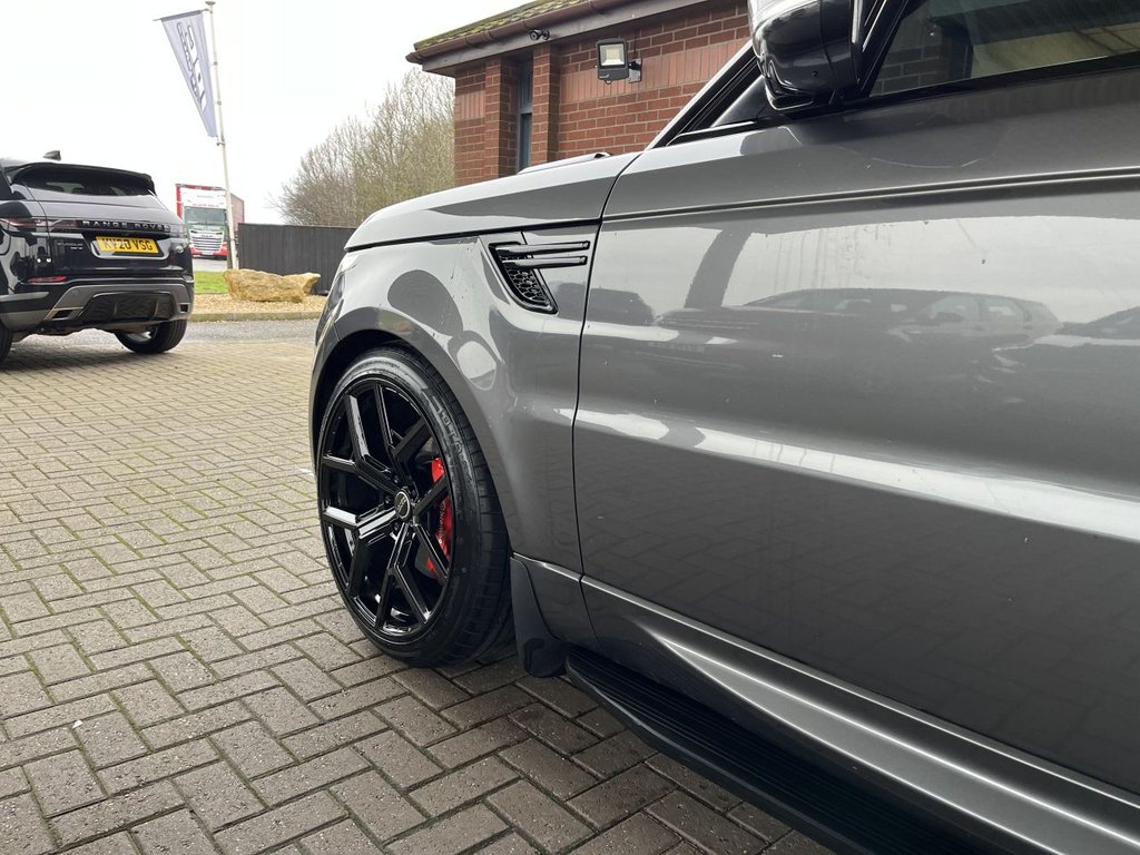 Used Land Rover Range Rover Sport 2017 for sale - 77341282: Photo 12