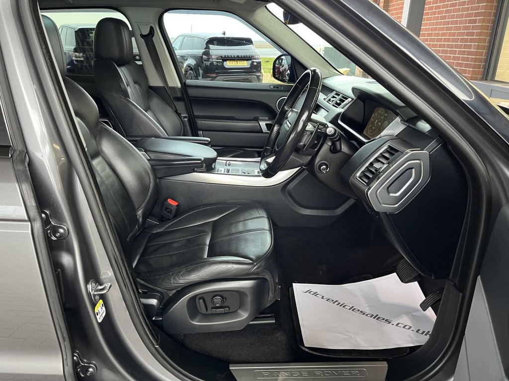 Used Land Rover Range Rover Sport 2017 for sale - 77341282: Photo 28