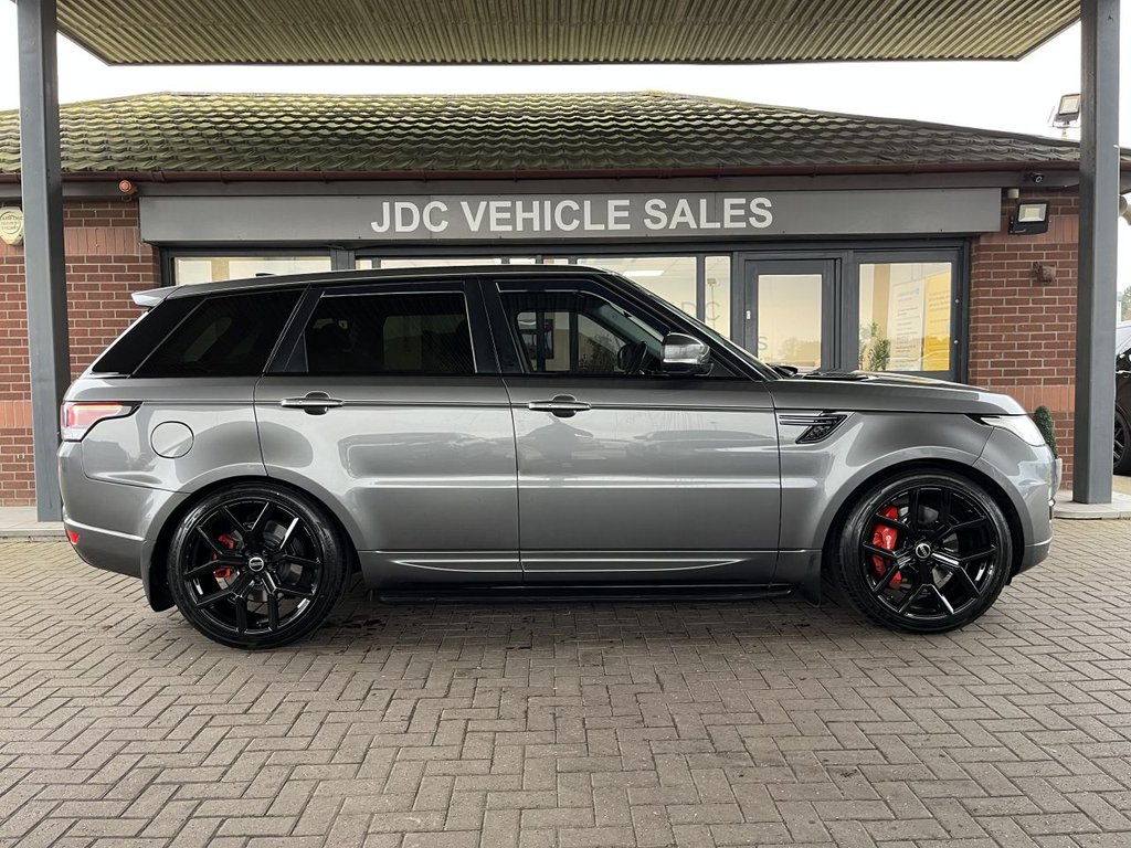 Used Land Rover Range Rover Sport 2017 for sale - 77341282: Photo 4