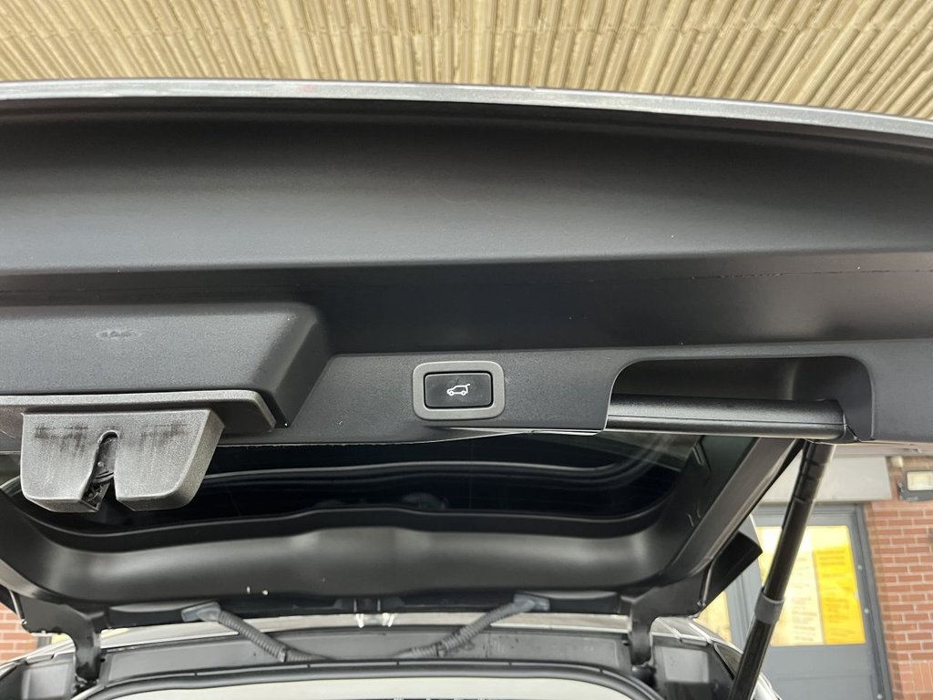 Used Land Rover Range Rover Sport 2017 for sale - 77341282: Photo 43