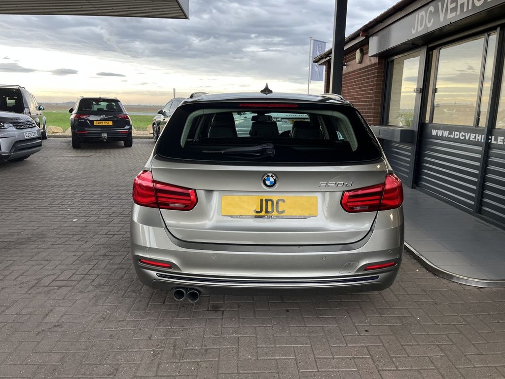 Used BMW 3 Series 2015 for sale - 76496331: Photo 11