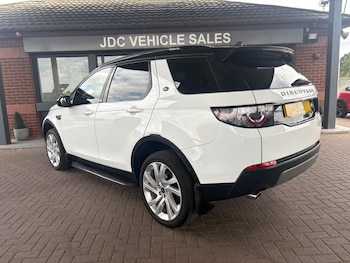 Used Land Rover Discovery Sport 2015 for sale - 79281334: Photo