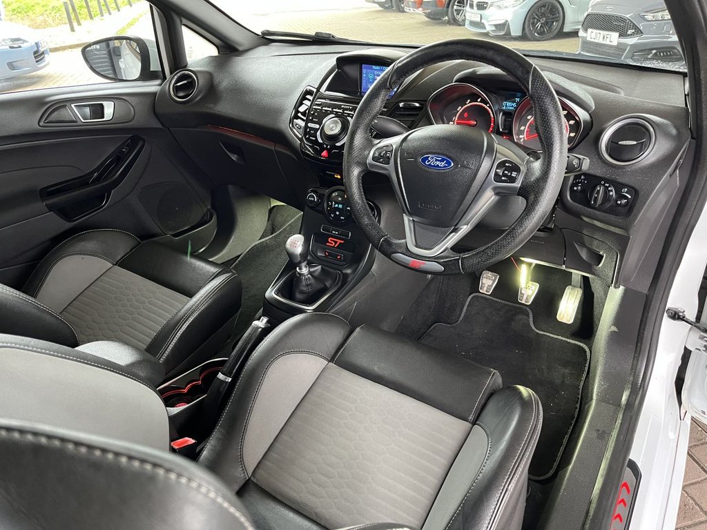 Used Ford Fiesta 2016 for sale - 77534531: Photo 10