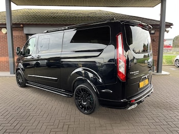 Used Ford Tourneo Custom 2020 for sale - 76496275: Photo