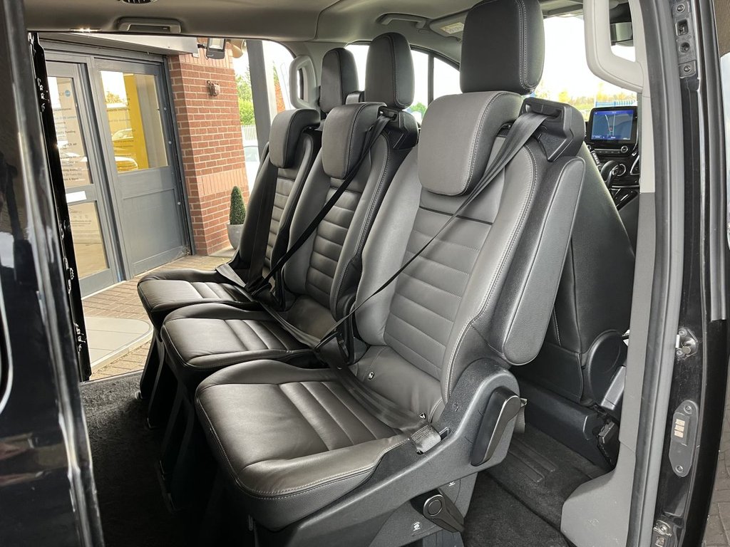 Used Ford Tourneo Custom 2020 for sale - 76496275: Photo 32