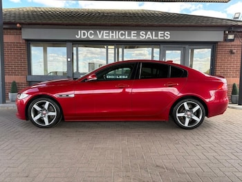 Used Jaguar XE 2017 for sale - 79346146: Photo