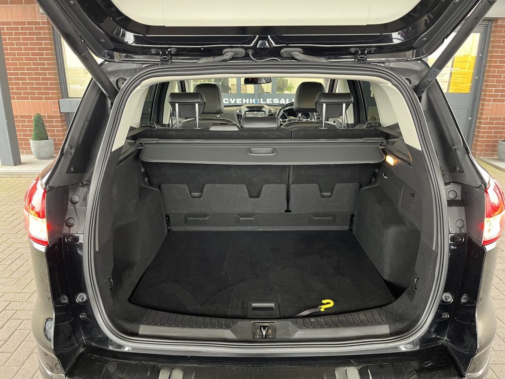 Used Ford Kuga 2016 for sale - 77780663: Photo 28