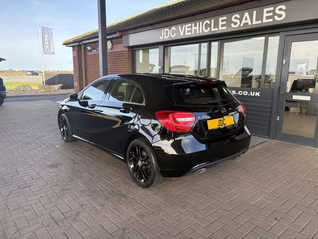 Used Mercedes-Benz A-Class 2015 for sale - 76417728: Photo 10