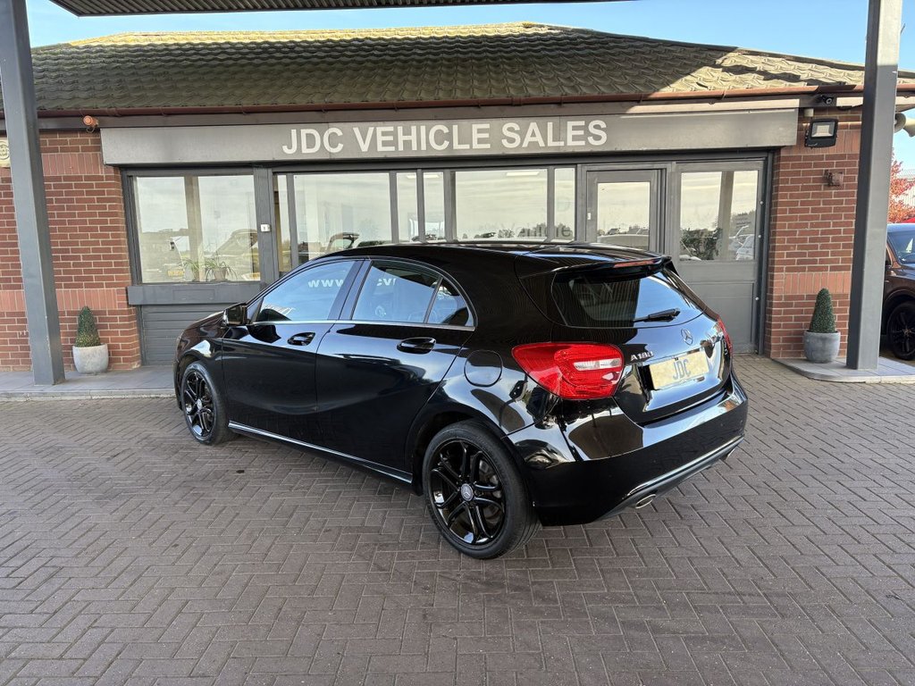 Used Mercedes-Benz A-Class 2015 for sale - 76417728: Photo 2