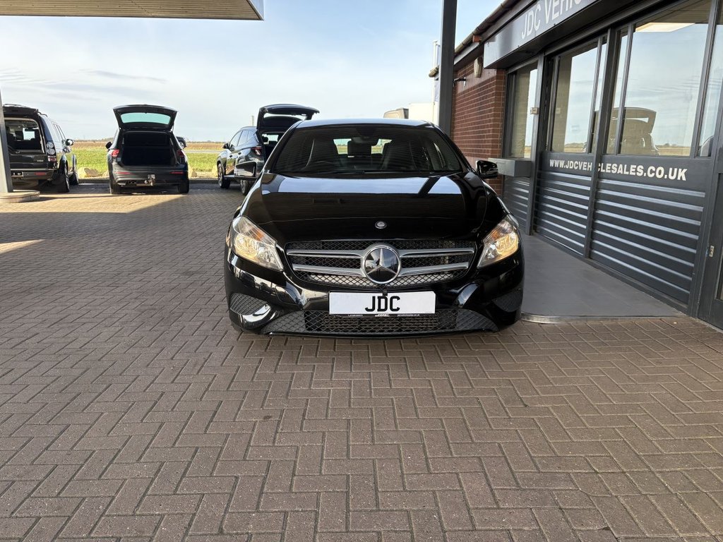 Used Mercedes-Benz A-Class 2015 for sale - 76417728: Photo 7