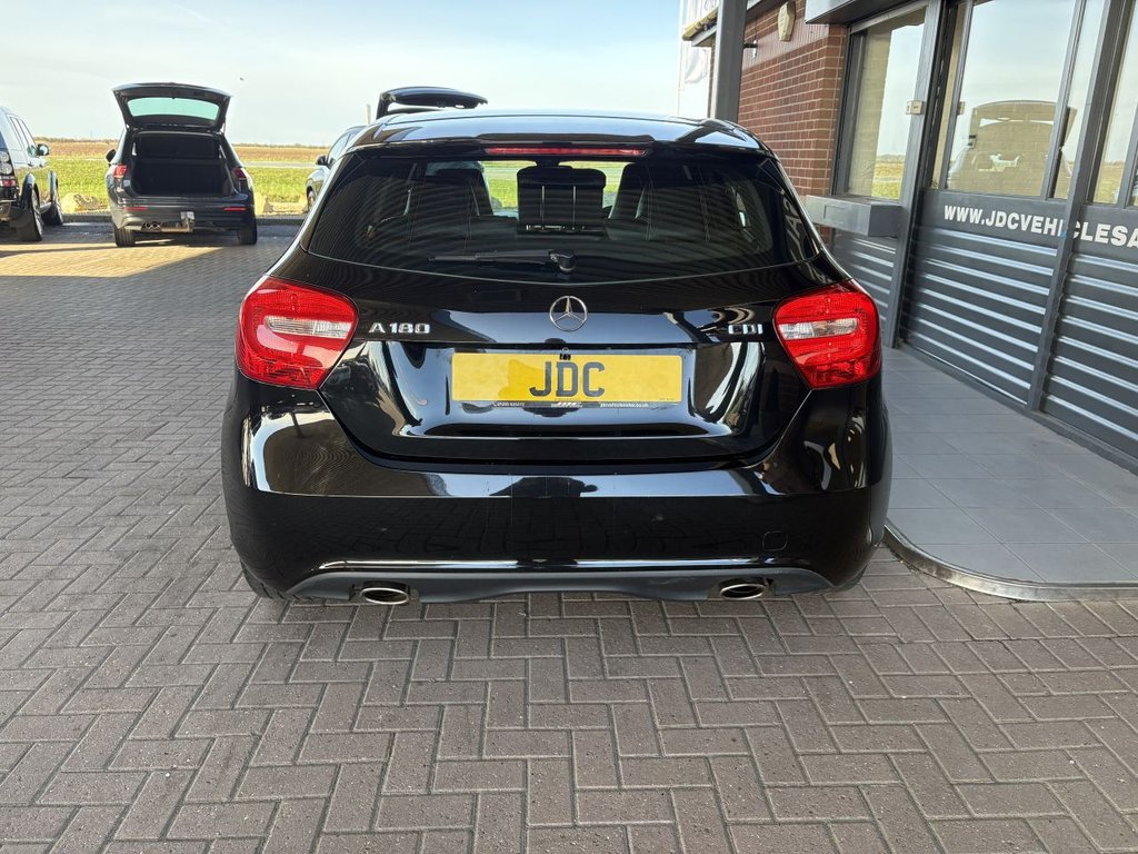 Used Mercedes-Benz A-Class 2015 for sale - 76417728: Photo 9