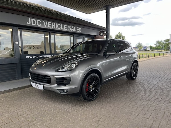 Used Porsche Cayenne 2015 for sale - 74834159: Photo 8