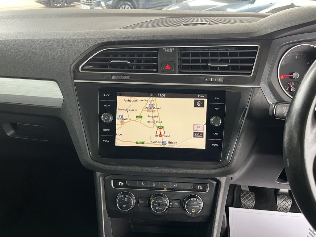 Used Volkswagen Tiguan 2019 for sale - 76267404: Photo 18