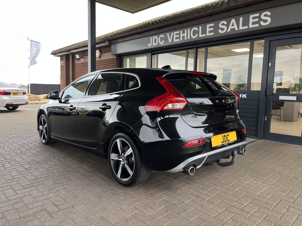 Used Volvo V40 2018 for sale - 77681085: Photo 9